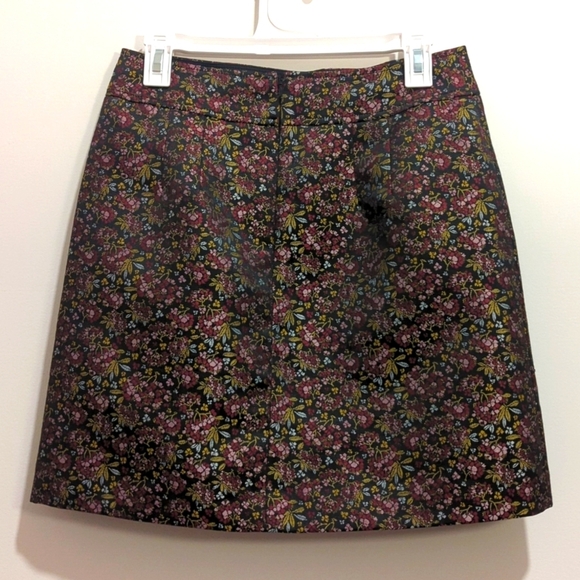 Loft Jacquard Floral Black Skirt With Pockets Size 4 - Picture 7 of 8